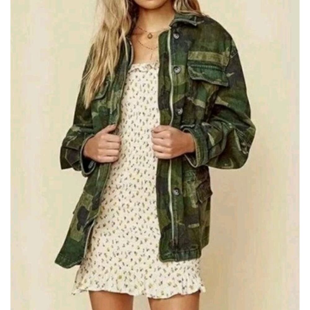 Free People‎ Camouflage Four Pocket Military Style Jacket Size Oversized Small